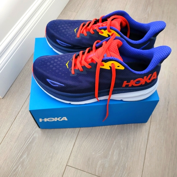 COPY - Mens Hoka Clifton 9 Size 10D - Picture 4 of 8